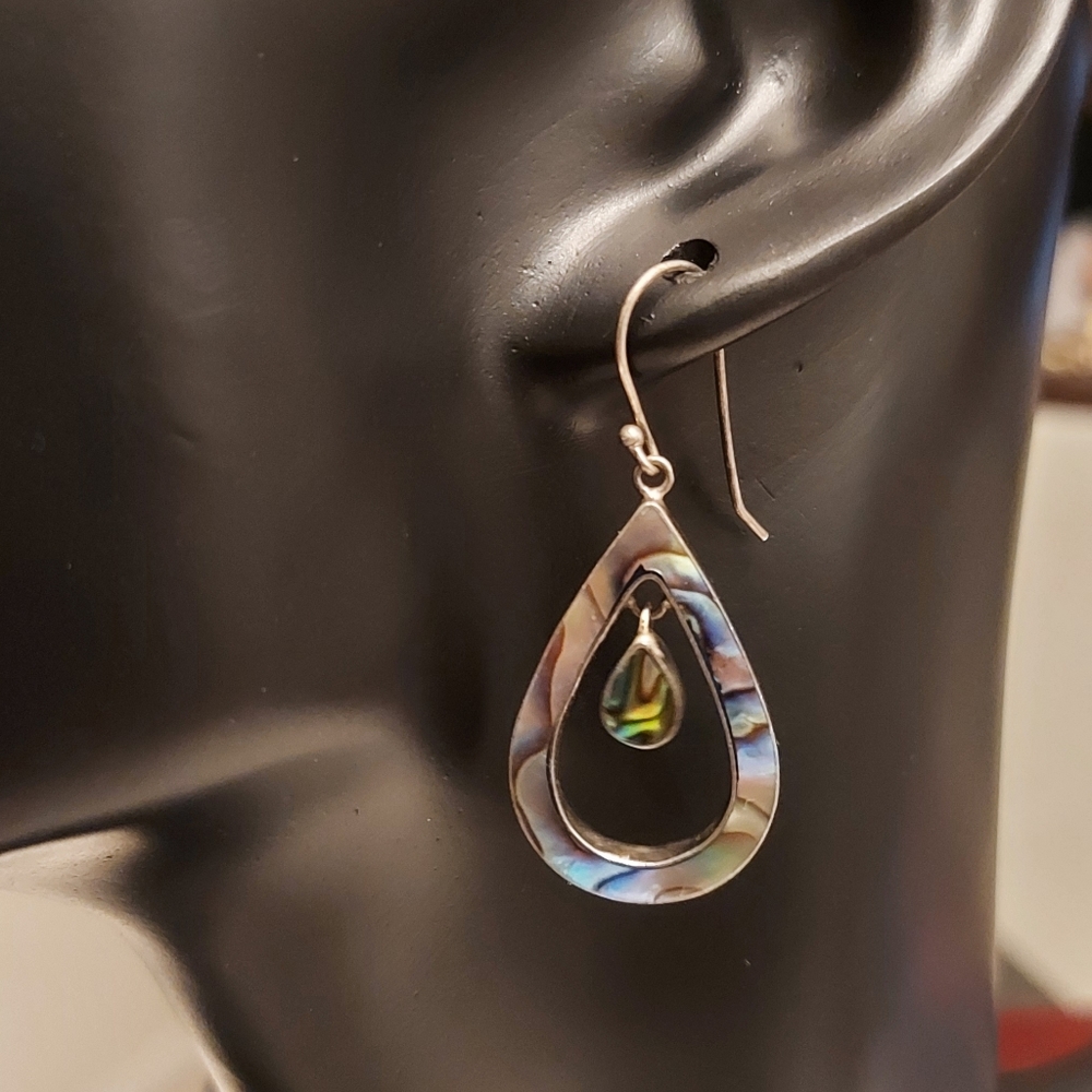 Gorgeous Sterling silver/abalone earrings